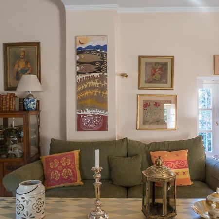Acropolis Villa In Plaka アテネ エクステリア 写真